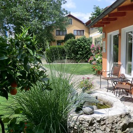 Pension Carlbauer Kelheim Εξωτερικό φωτογραφία