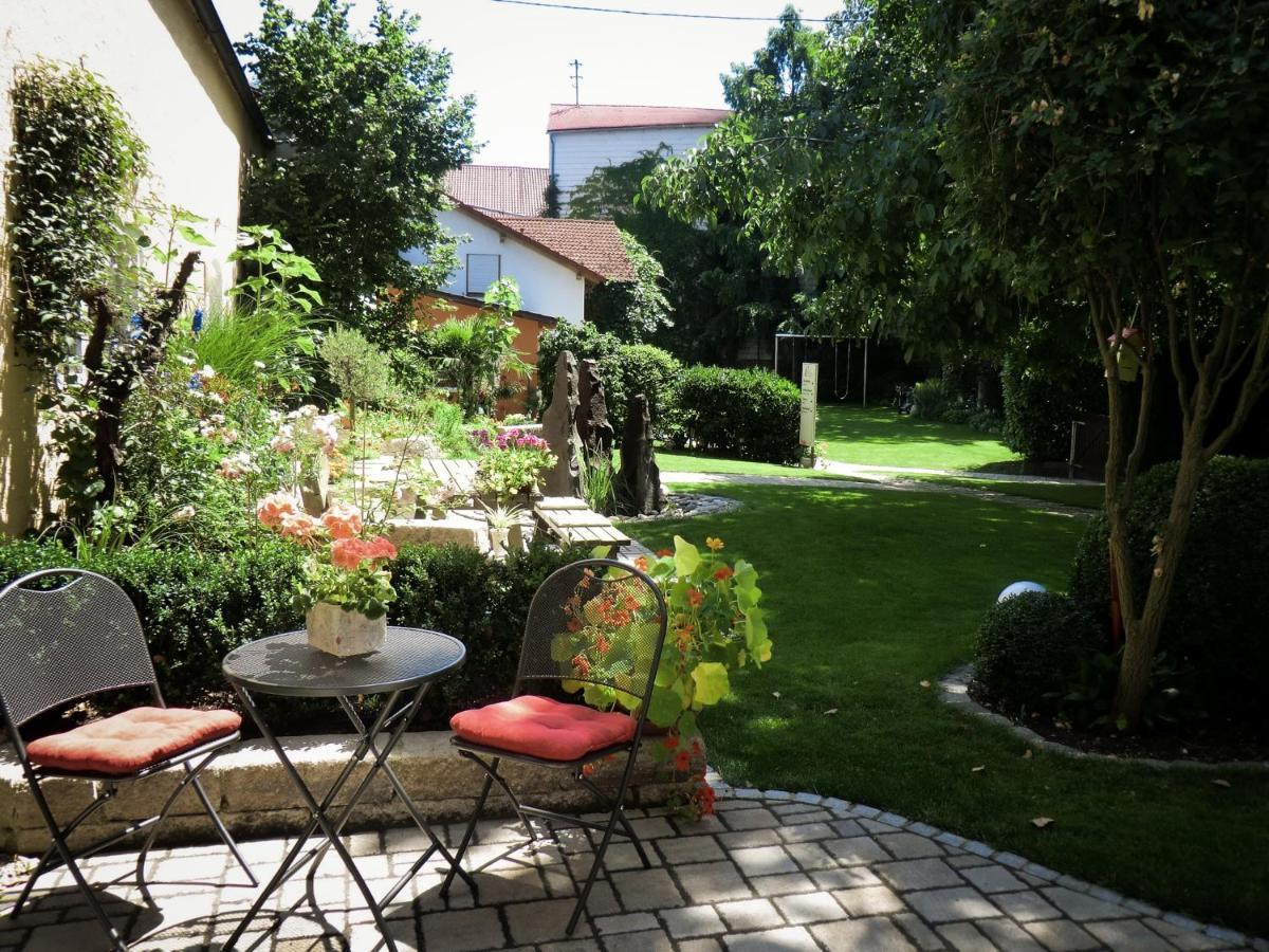 Pension Carlbauer Kelheim Εξωτερικό φωτογραφία