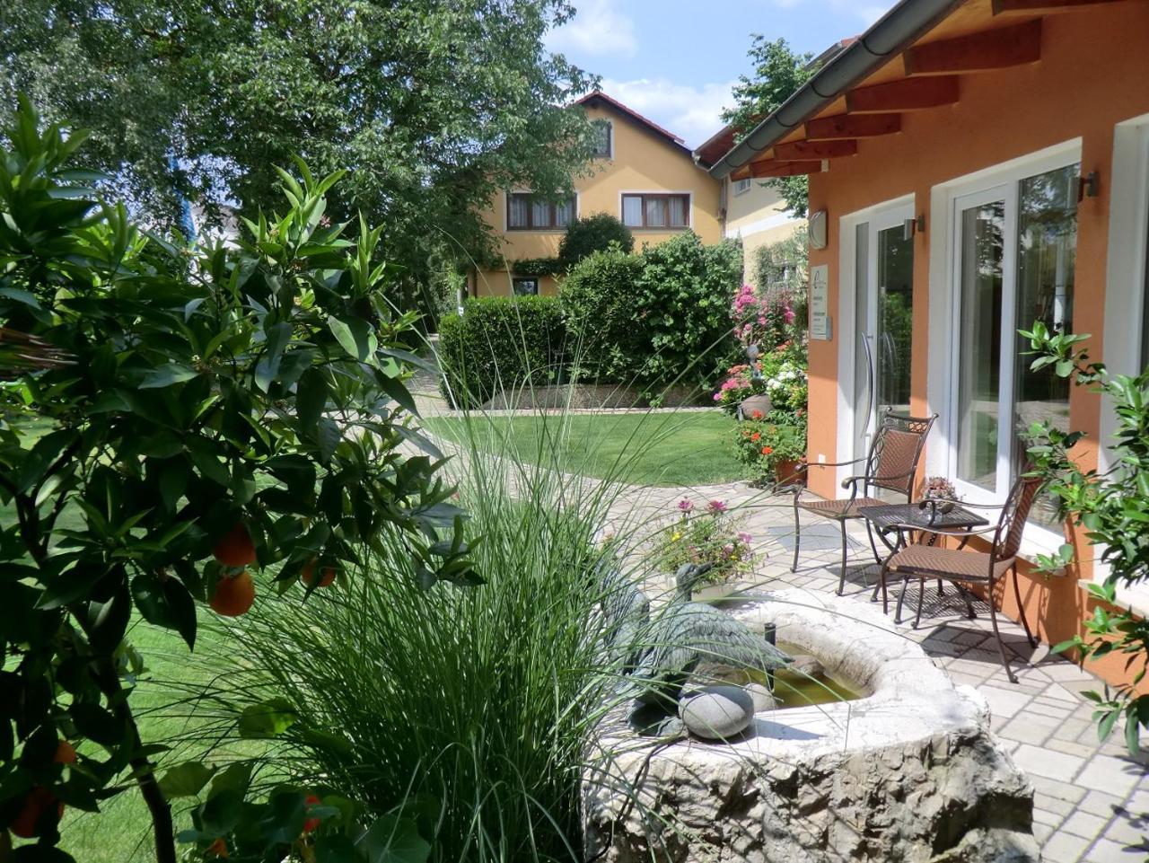 Pension Carlbauer Kelheim Εξωτερικό φωτογραφία